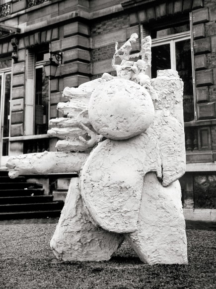 Chaouki Choukini, L&rsquo;Huma, 1973, Plâstre/Plaster, Approx. 300 cm