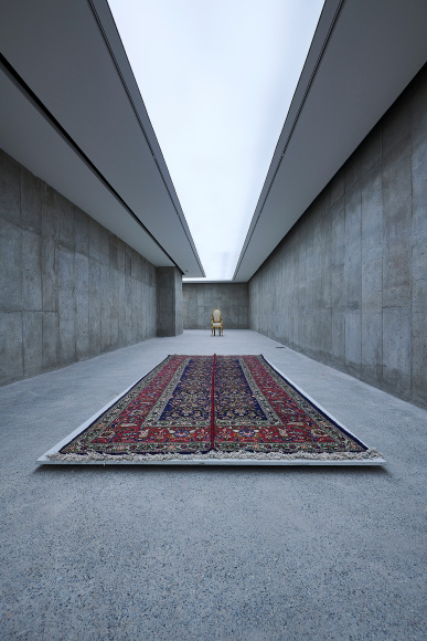 Nazgol Ansarinia,&nbsp;Mendings (Tabriz Carpet), 2011, Cotton and wool, 380 x 163 cm