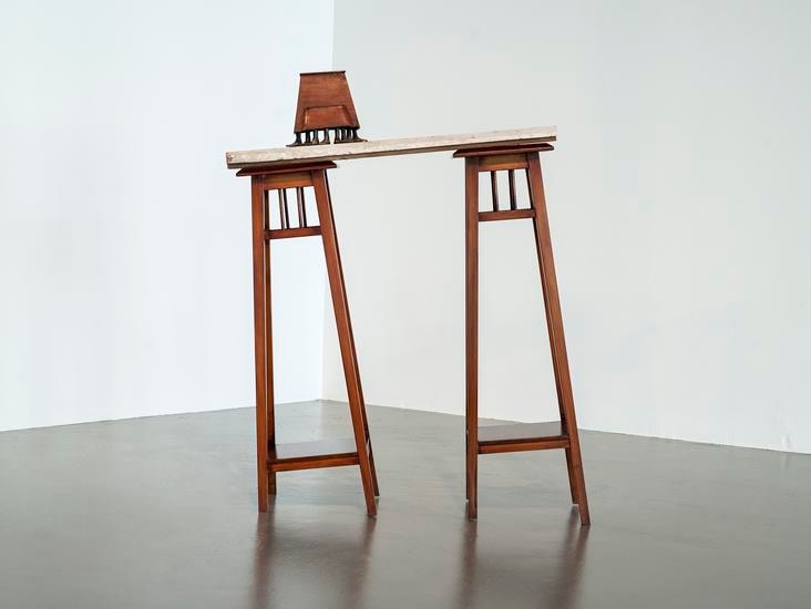 Hera B&uuml;y&uuml;ktaş&ccedil;ıyan,&nbsp;Tetraplegia, 2014, Found stereoscope, bronze and wood