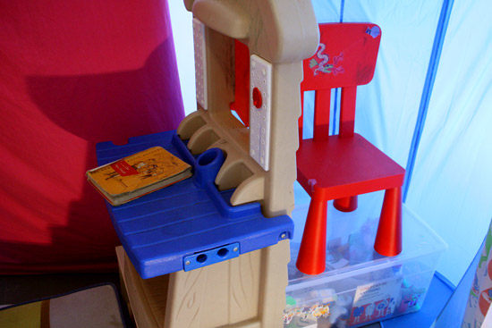 THE UNTITLED SCRIPT OF The Janes&rsquo; childhood semidetached nuclear family home pantry under the stairs, Acts I and II, Piece 6