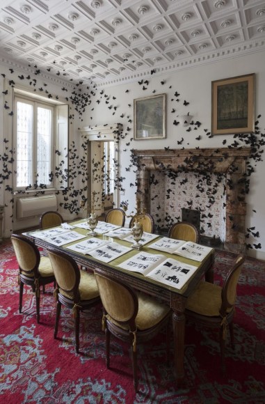 carlos amorales,&nbsp;l&rsquo;ora dannata,&nbsp;fondazione adolfo pini, milan, 2019&nbsp;photo: andrea rossetti. courtesy of the artist and fondazione adolfo pini