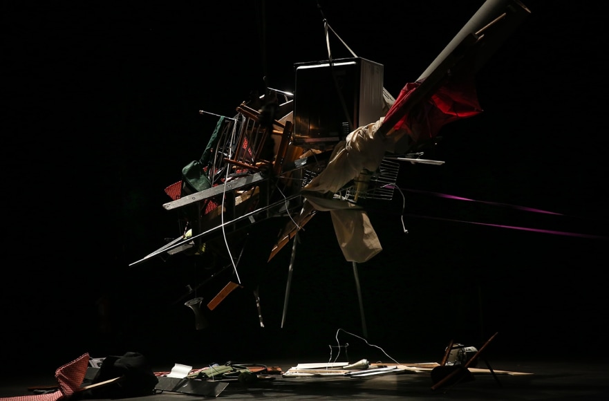 abraham cruzvillegas, b&aacute;rbara foulkes, documentation of the performance&nbsp;insistir insistir insistir, the kitchen, new york, 2018