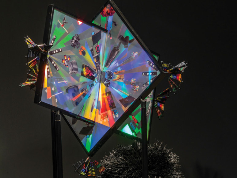 haegue yang, vista de instalaci&oacute;n&nbsp;triple vita nestings, institute of modern art, brisbane, 2018