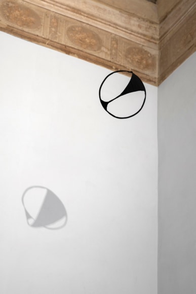 wilfredo prieto,&nbsp;chiudere un occhio, fondazione morra greco, naples, 2019