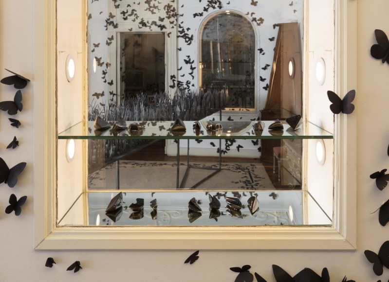 carlos amorales,&nbsp;l&rsquo;ora dannata, fondazione adolfo pini, milan, 2019. photo: andrea rossetti. courtesy of the artist and fondazione adolfo pini