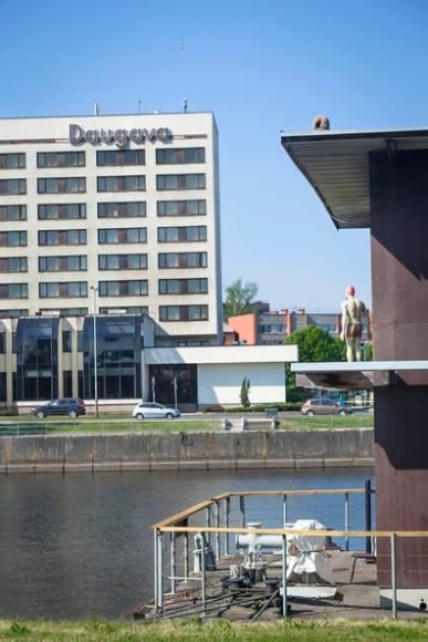  adrian villar rojas, installation view of&nbsp;in riboca, riga biennial, riga, 2018