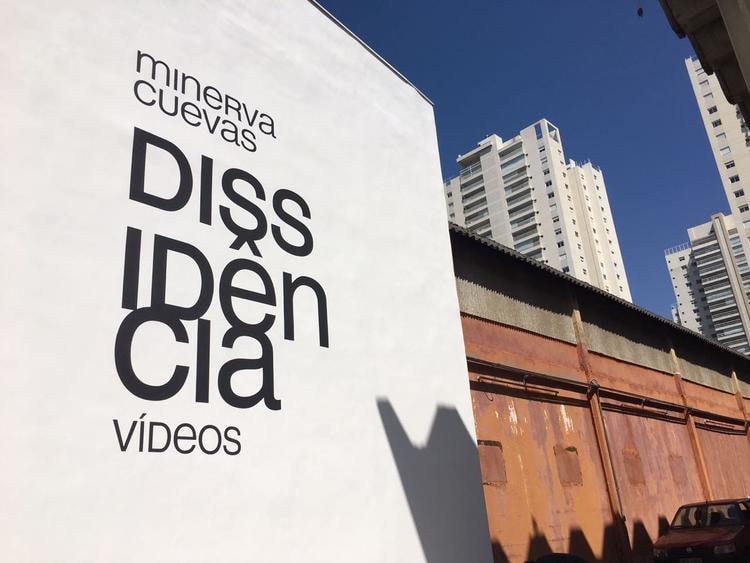minerva cuevas, installation view of&nbsp;dissidencia, galpao vb, sao paulo, 2018