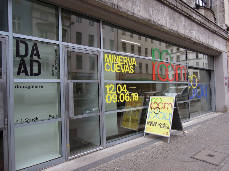 minerva cuevas, installation view of no room to play, daad galerie, berl&iacute;n, 2019 photo: oscar ardila