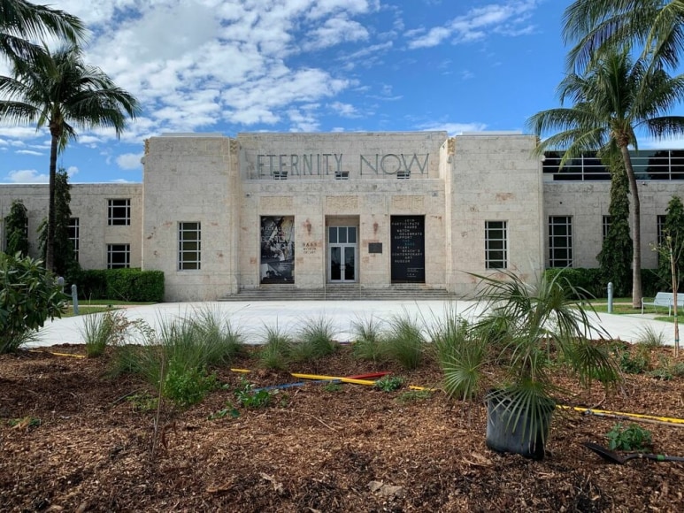 abraham cruzvillegas, agua dulce, the bass, miami, 2020