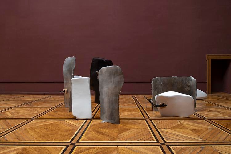 nairy baghramian, installation view of&nbsp;maintainers, beaux-arts, festival d&#039;automne, paris, 2018