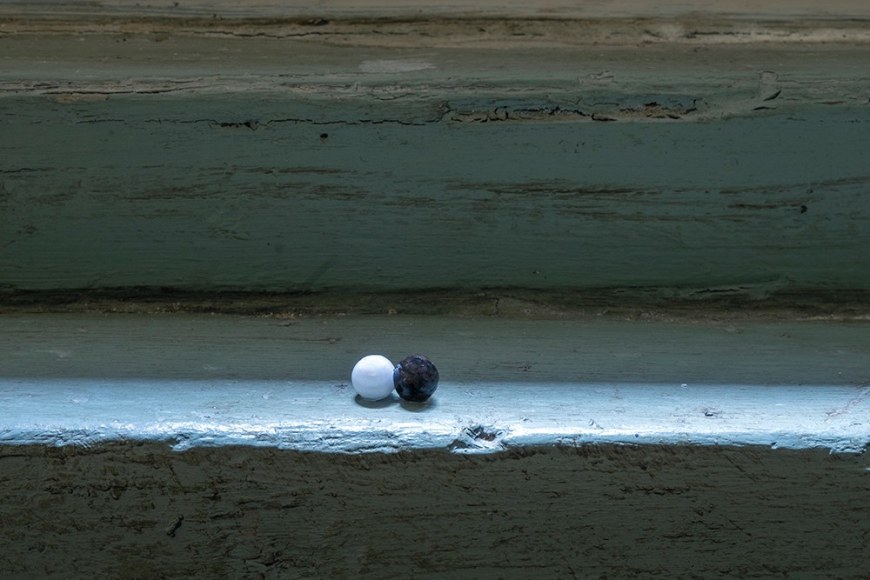 wilfredo prieto, chiudere un occhio, fondazione morra greco, naples, 2019