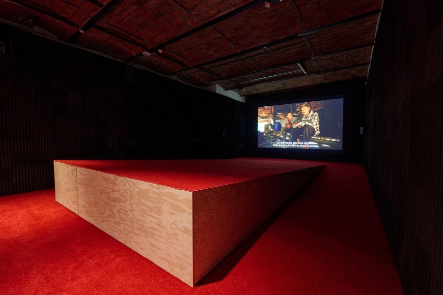 installation view of&nbsp;rirkrit tiravanija: A LOT OF PEOPLE,&nbsp;moma ps1, 2024. image courtesy moma ps1