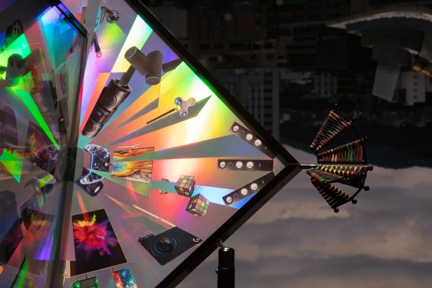 haegue yang, vista de instalaci&oacute;n&nbsp;triple vita nestings, institute of modern art, brisbane, 2018