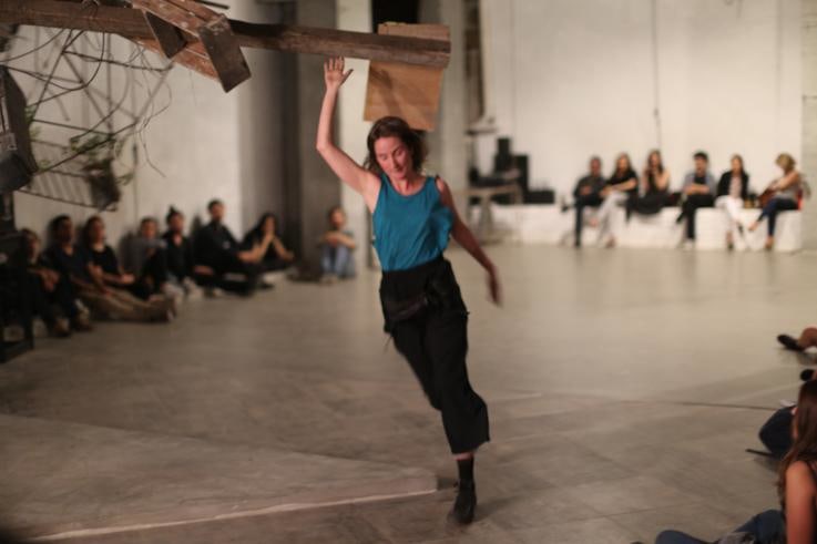  abraham cruzvillegas and b&aacute;rbara foulkes,&nbsp;autorreconstrucci&oacute;n: to insist, to insist, to insist,&nbsp;la pista, mexico city, 2017. photo: carlos miguel altamirano allende