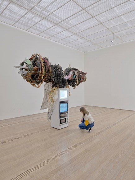 fondation beyeler, riehen/basel, 2024. adri&aacute;n villar rojas, the end of imagination vii, 2024, live simulations of active digital ecologies, and layered composites of organic, inorganic, human and machine-made matter, courtesy the artist. &copy; adri&aacute;n villar rojas. photo: stefan bohrer