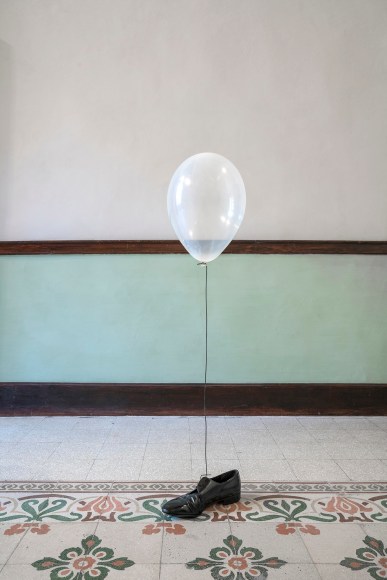 wilfredo prieto,&nbsp;chiudere un occhio, fondazione morra greco, naples, 2019