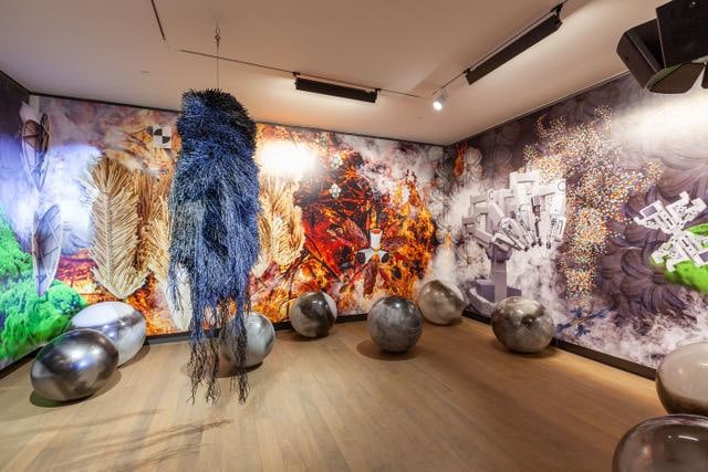  haegue yang, vista de instalaci&oacute;n de la bienal de estambul, 2019