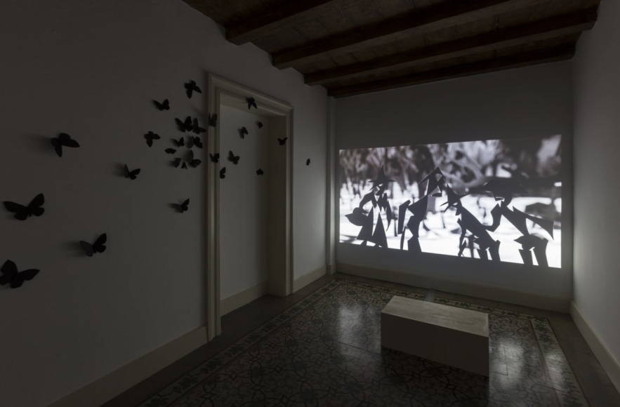 carlos amorales,&nbsp;l&rsquo;ora dannata, fondazione adolfo pini, milan, 2019&nbsp;photo: andrea rossetti. courtesy of the artist and fondazione adolfo pini