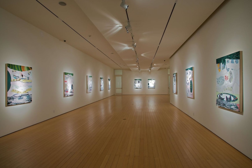  Gallery View