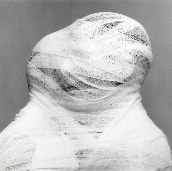 White Gauze, 1984