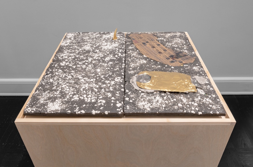 Kahlil Robert Irving, Street steps &ndash; (Can &amp;amp; paper /cone) + Gilded time