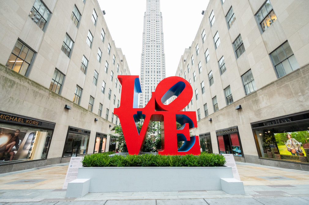 Installation view of Indiana&rsquo;s 12-foot LOVE (Red Outside Blue Inside) (1966-1999) at Rockefeller Center, New York, 2023. Photo: Diane Bondareff. Artwork: &copy; The Robert Indiana Legacy Initiative/Artists Rights Society (ARS), NY
