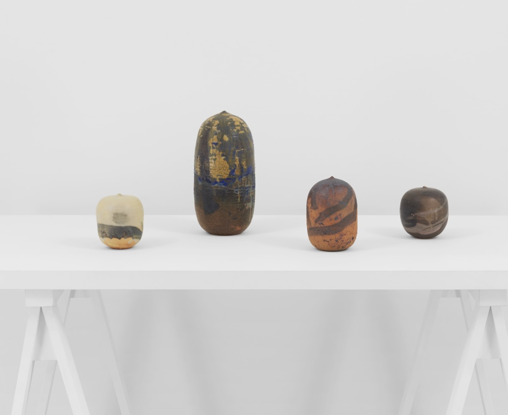 Grouping of 4 sculptures by Toshiko Takaezu 