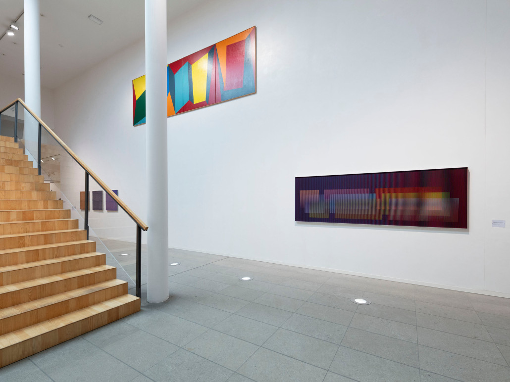 Carlos Cruz-Diez in Imaging the third dimension. Holograms and optical illusions in the Würth collection Kunsthalle Würth