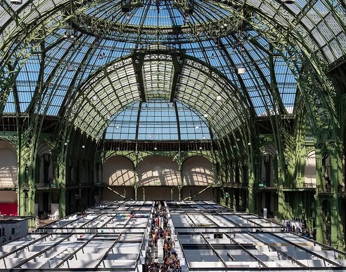Galerie Camera Obscura Stand C03