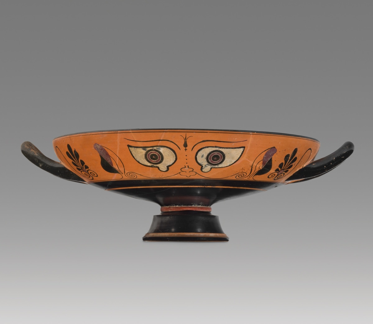 Attic Black-Figure Chalcidising Eye-Cup - Works of Art - Ariadne Galleries