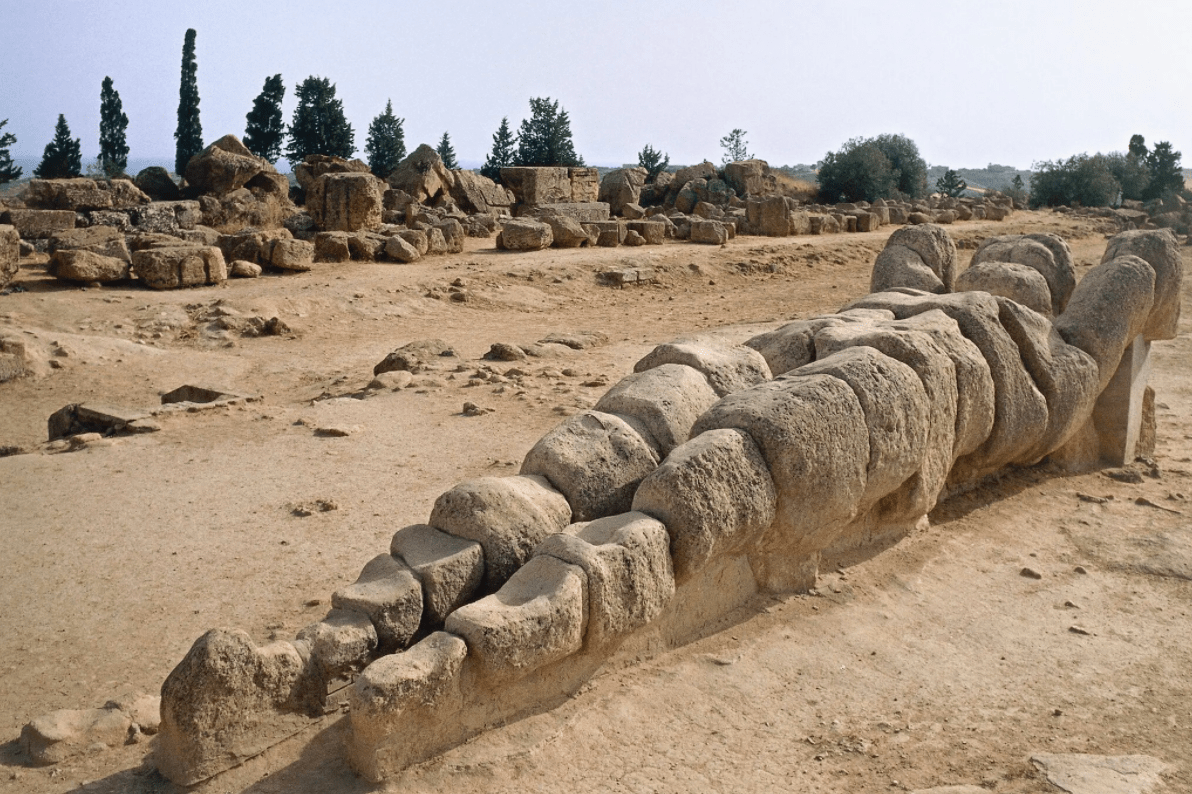 Atlas figure, c. 480 BC, at the Temple of Olympian Zeus (Jupiter), Valley of the Temples, Agrigento, Sicily&amp;nbsp;