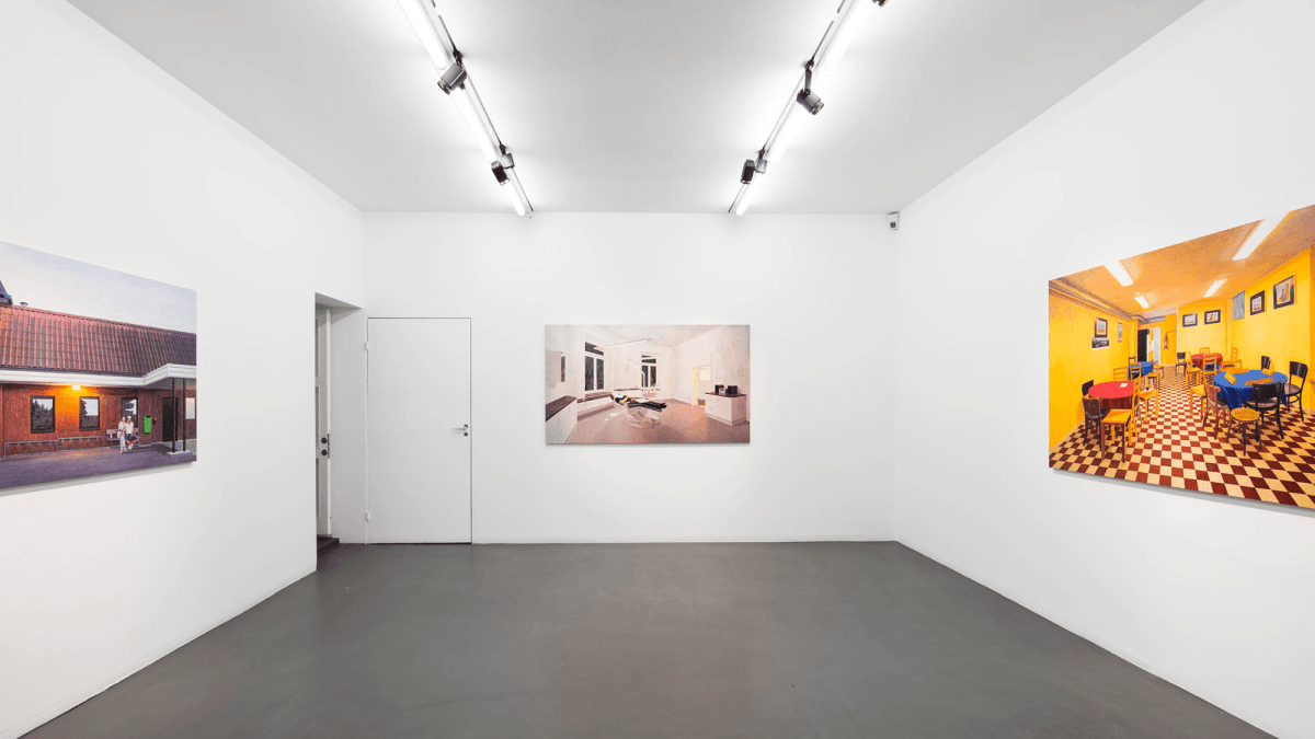 Installation Shot, Humming, 2014
