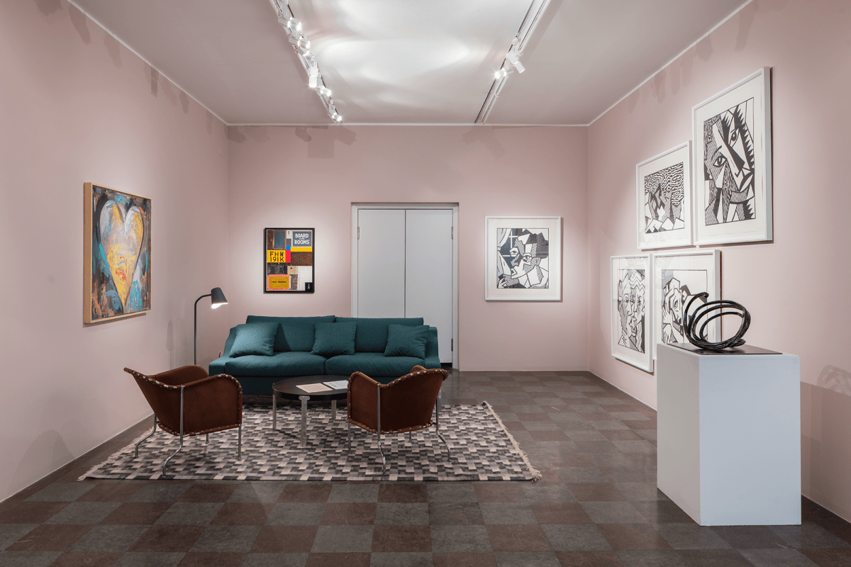 Installation Shot, Ikaros + Courtesy Private Collection, 2017