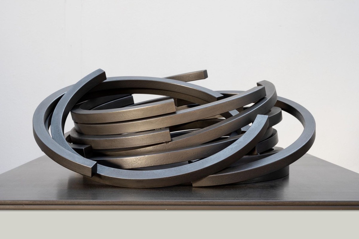 Bernar Venet Stack: 215.5˚ Arc x 16, 2022