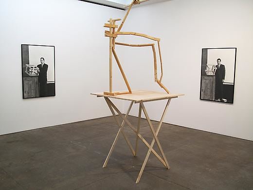 weekend ü Installation view