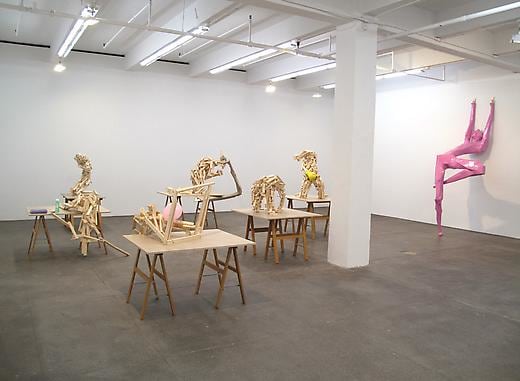 weekend ü Installation view