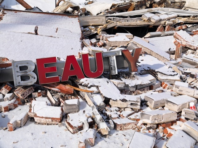 Ken Gonzales-Day Beauty, Ferguson, MO, 2014 Edition of 5: image 22 x 30 in. (overall 28 x 36 in.) Edition of 15: image 12 x 16 in. (overall 16 x 20 in.)