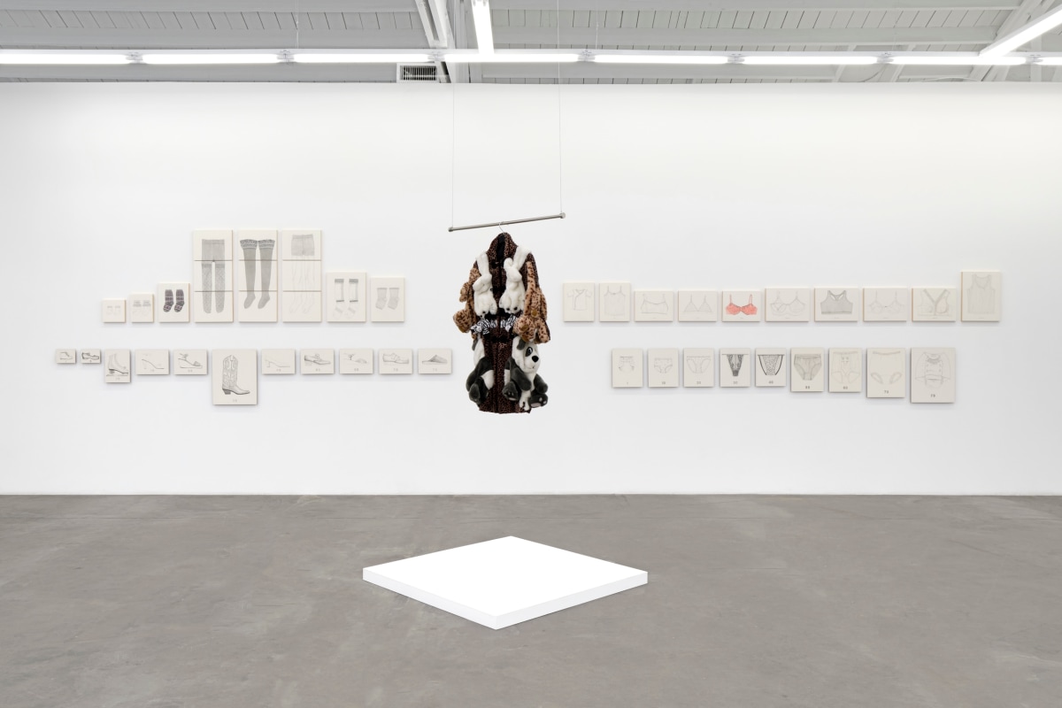 Installation view of Mimi Smith,&nbsp;Head-On