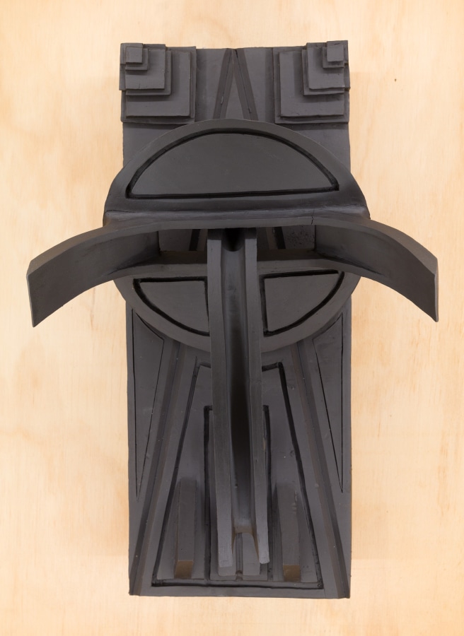 Rodrigo Valenzuela, Airstrip #4, 2020, Ceramic, 20 x 13 x 7.5 in.