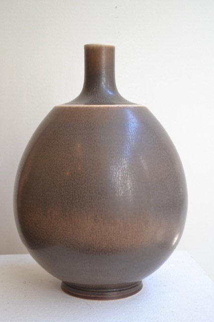 BERNDT FRIBERG&nbsp;(Swedish, 1899 - 1981), Studio Vase, ca. 1955