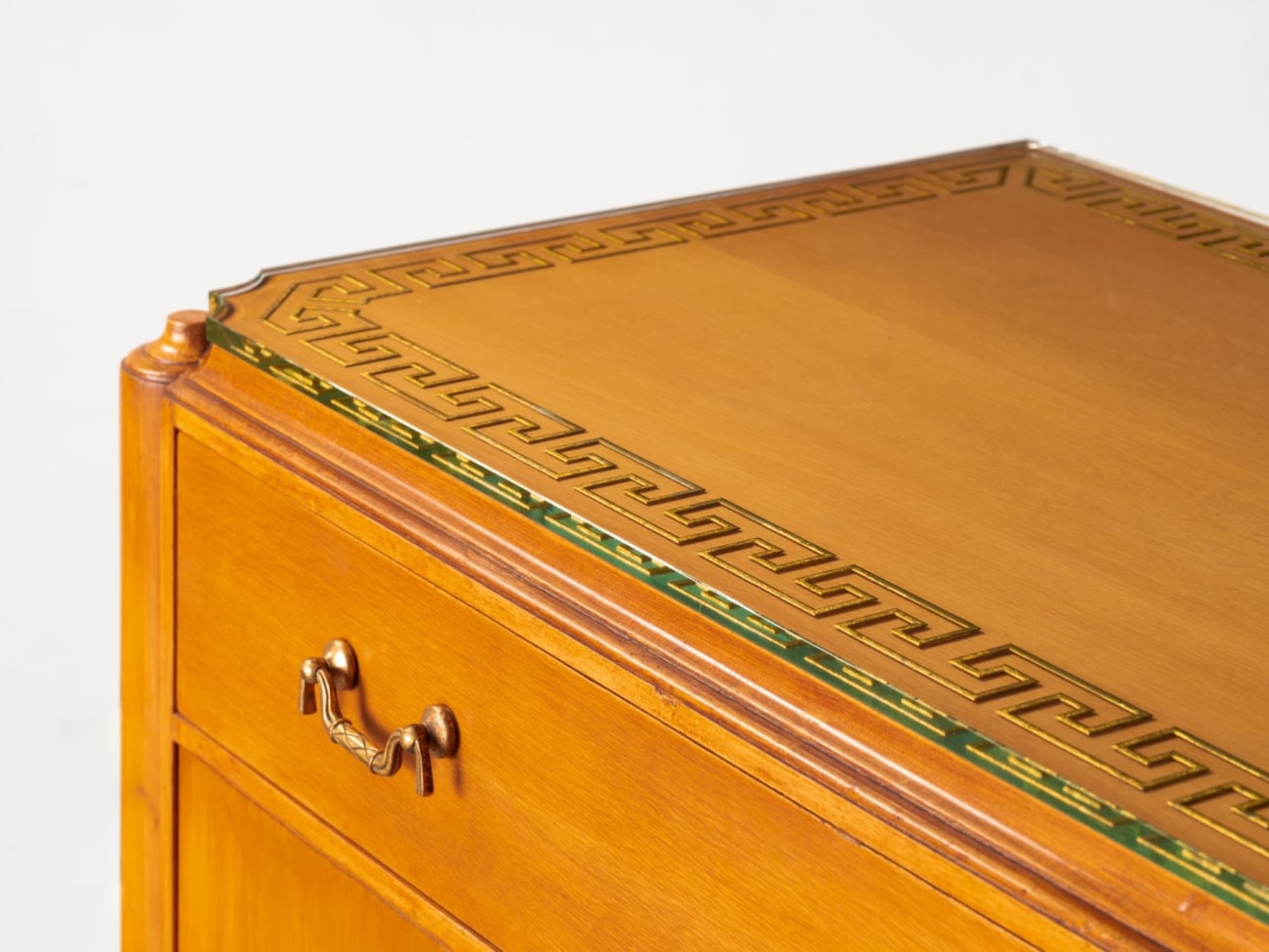 T.H. ROBSJOHN GIBBINGS