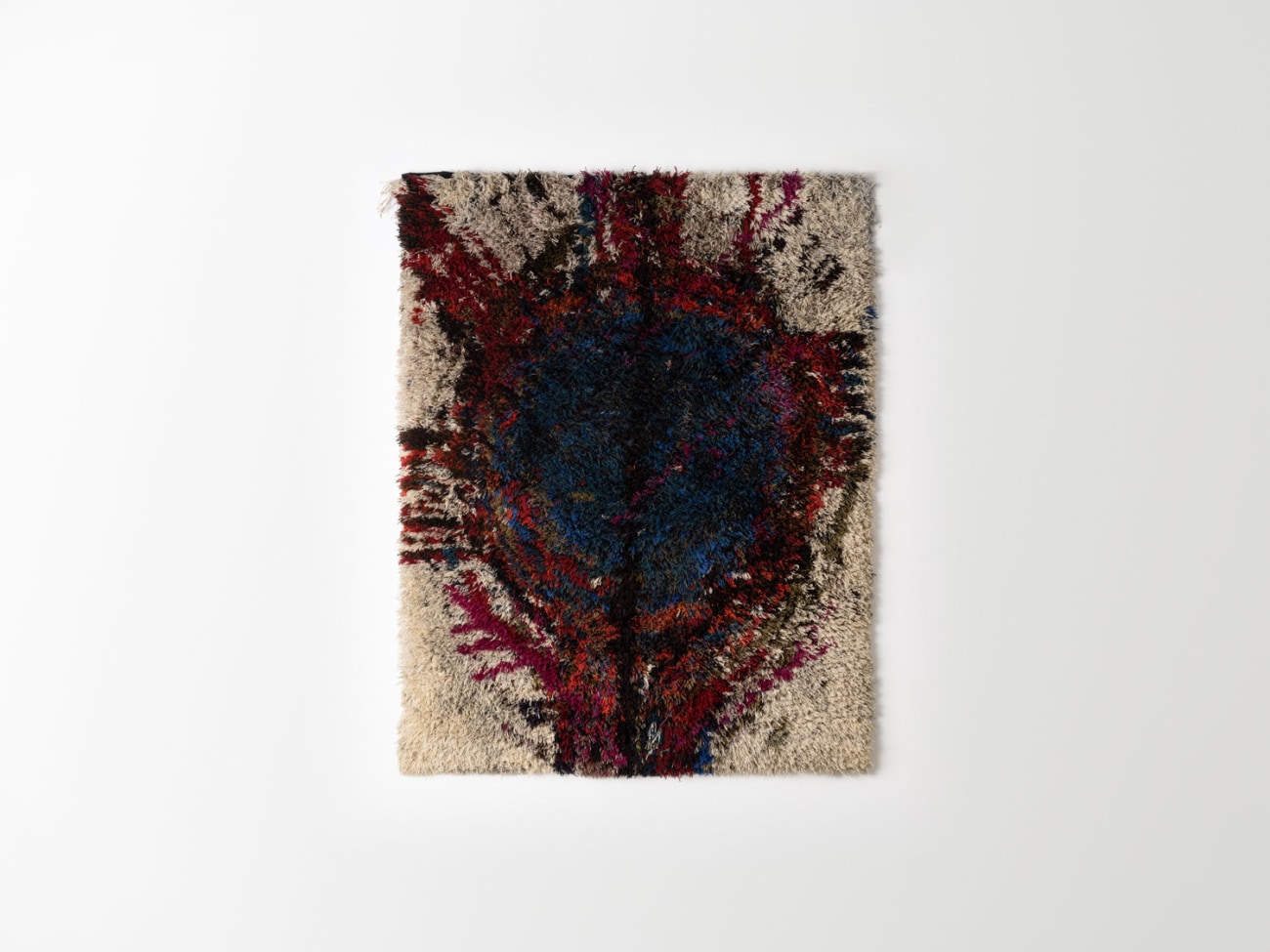 FINNISH TEXTILE ARTIST