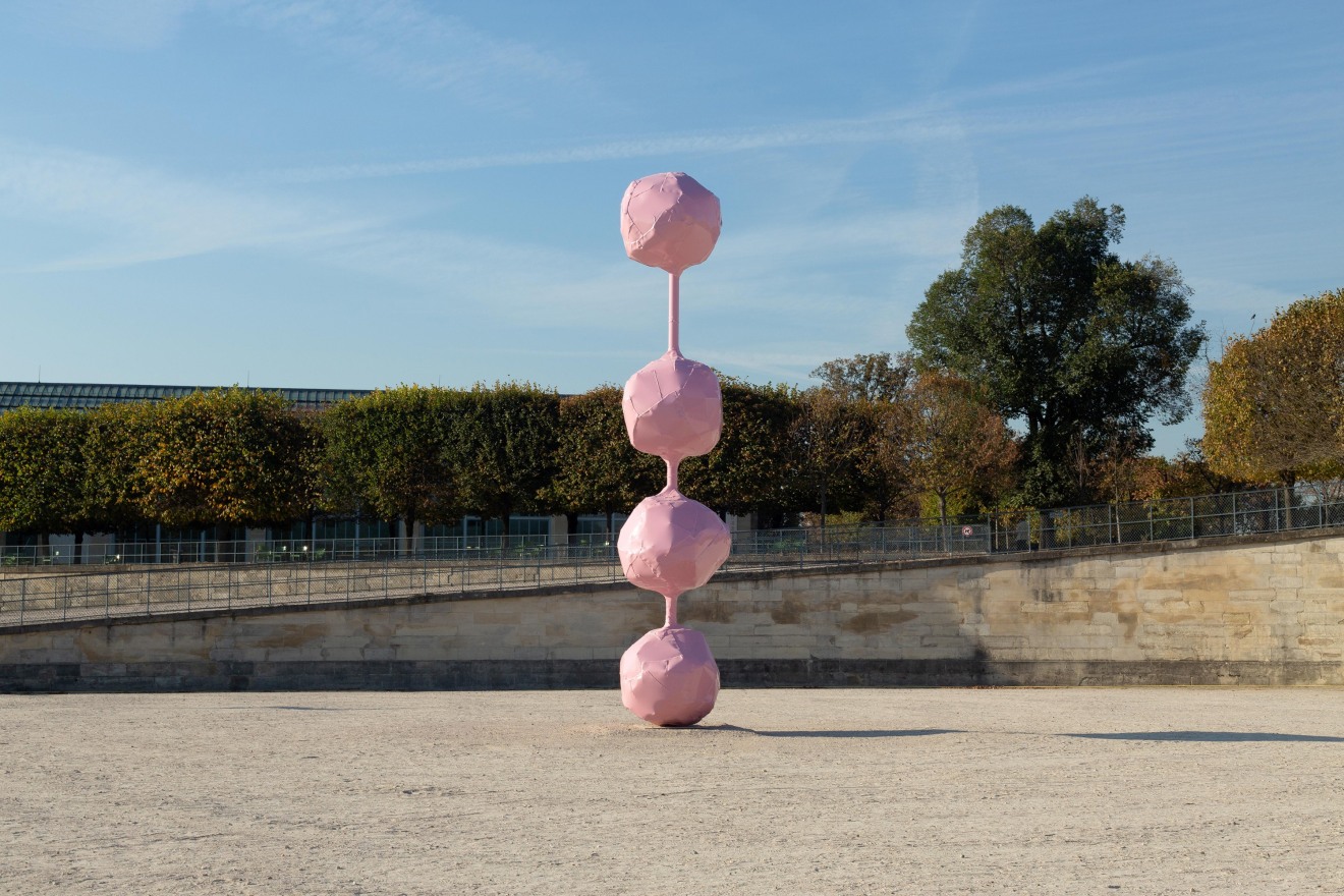 Installation view of Franz West: Dorit, FIAC Hors les Murs, Paris, 2018