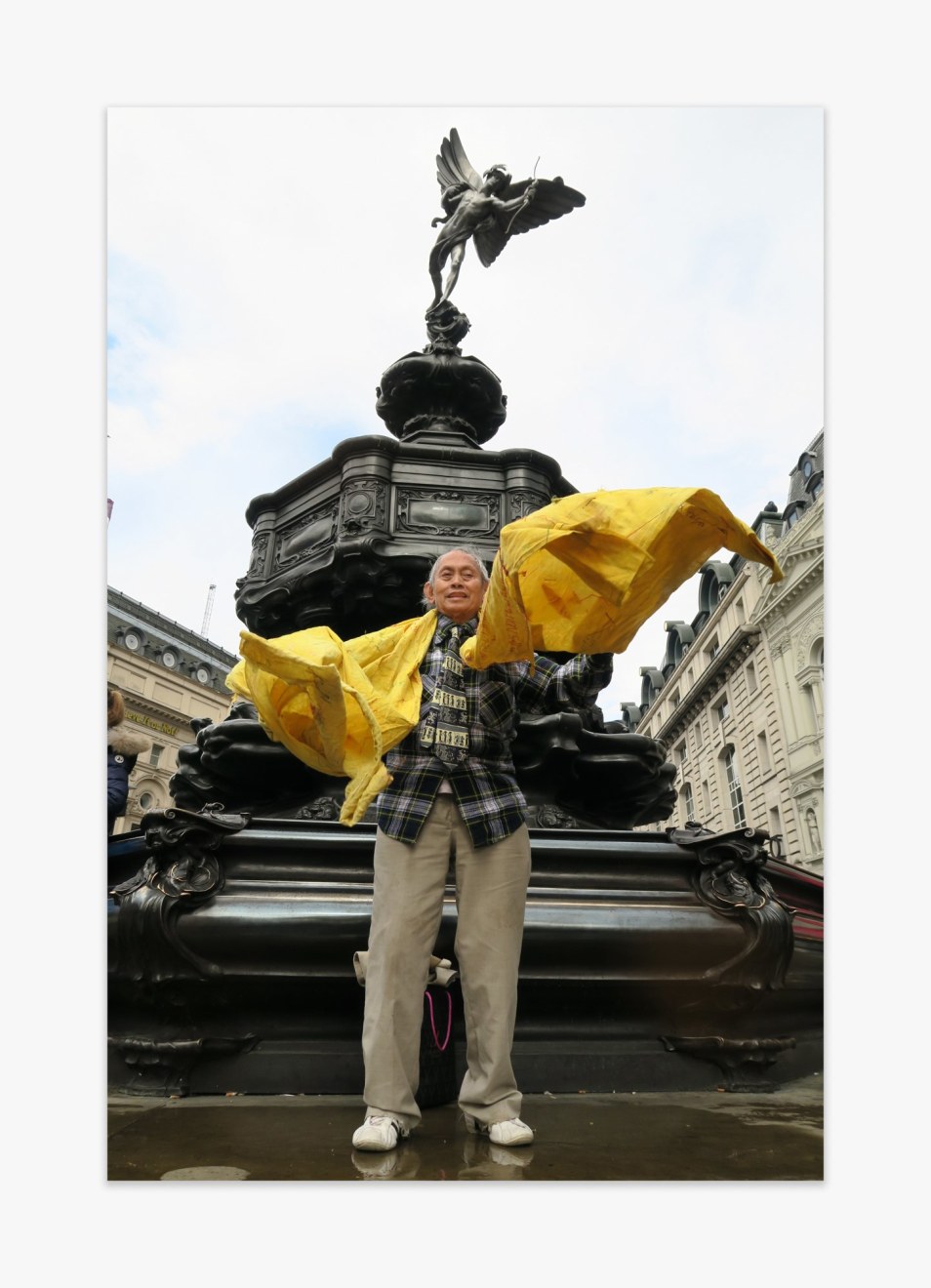 David Medalla Eros Statue Picadilly Circus London, 2016