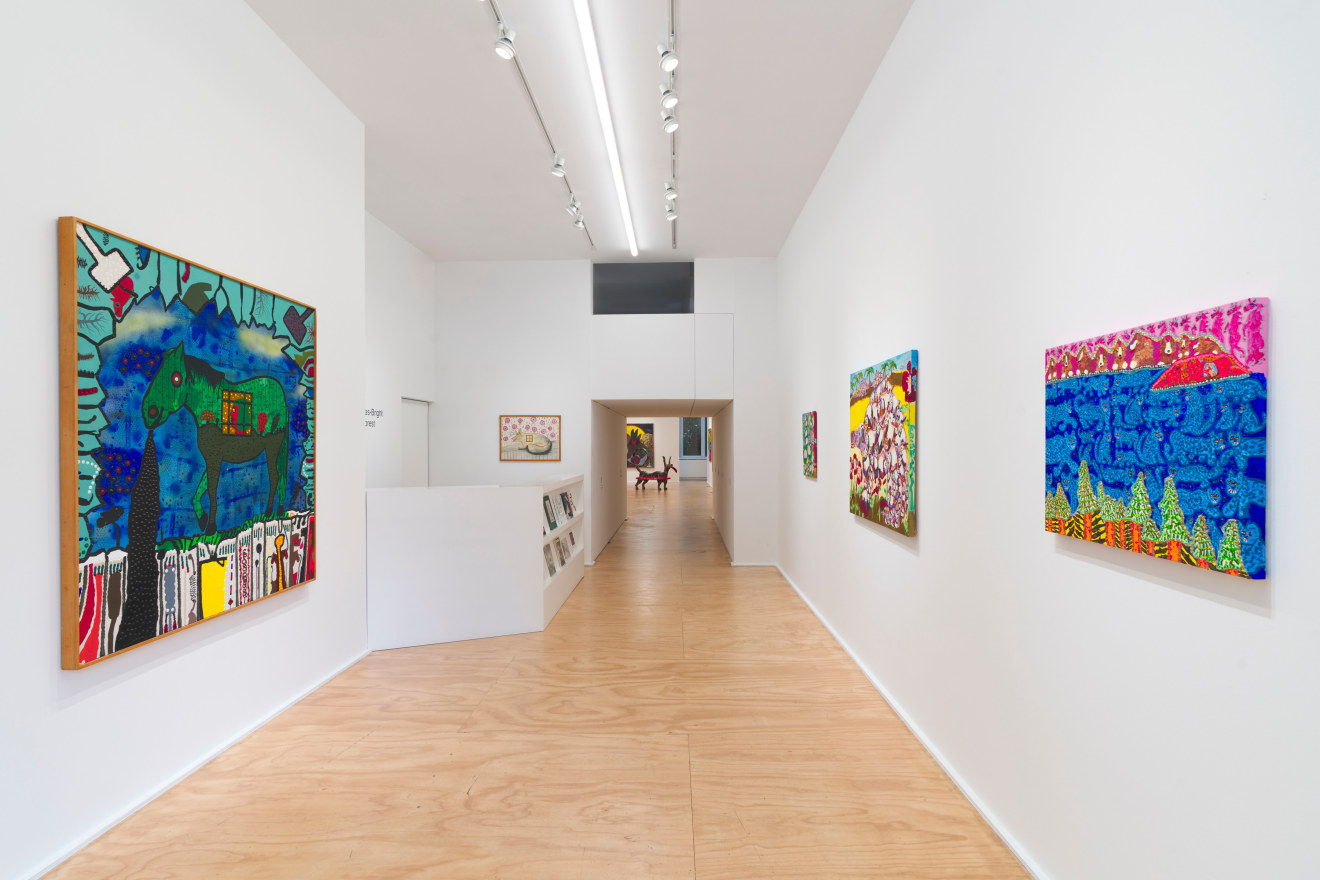 Installation view of Maija Peeples-Bright &amp; Roy De Forest at Venus Over Manhattan, New York