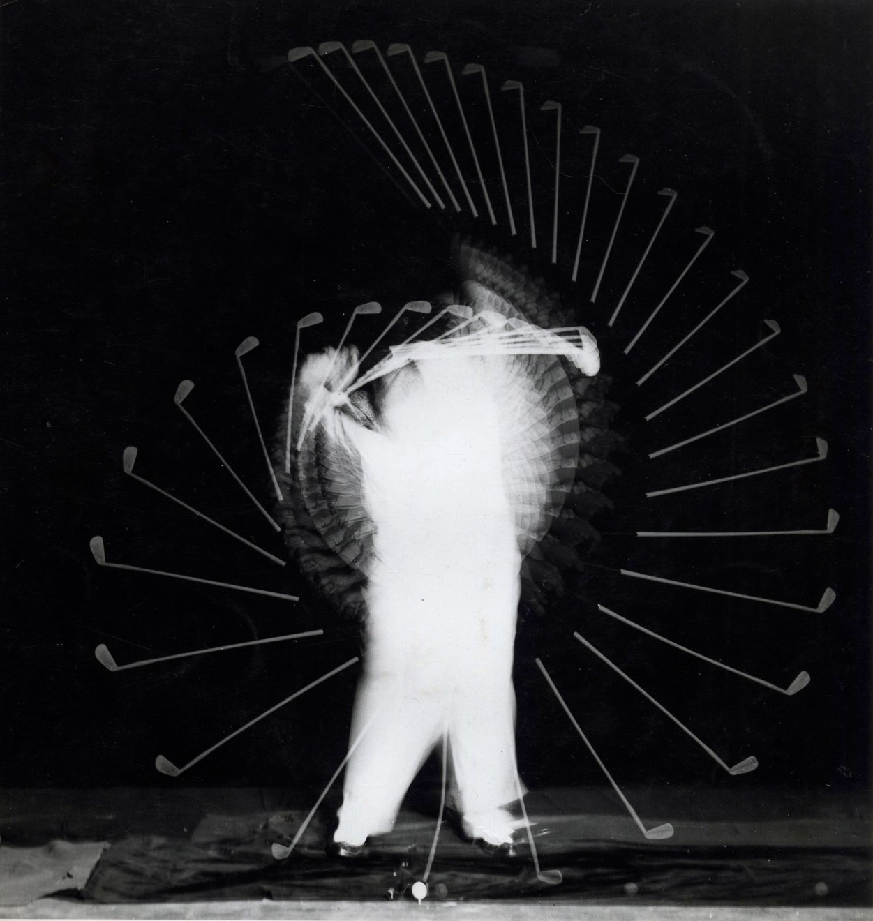 Harold Edgerton, Golf Swing (100 pictures a second)