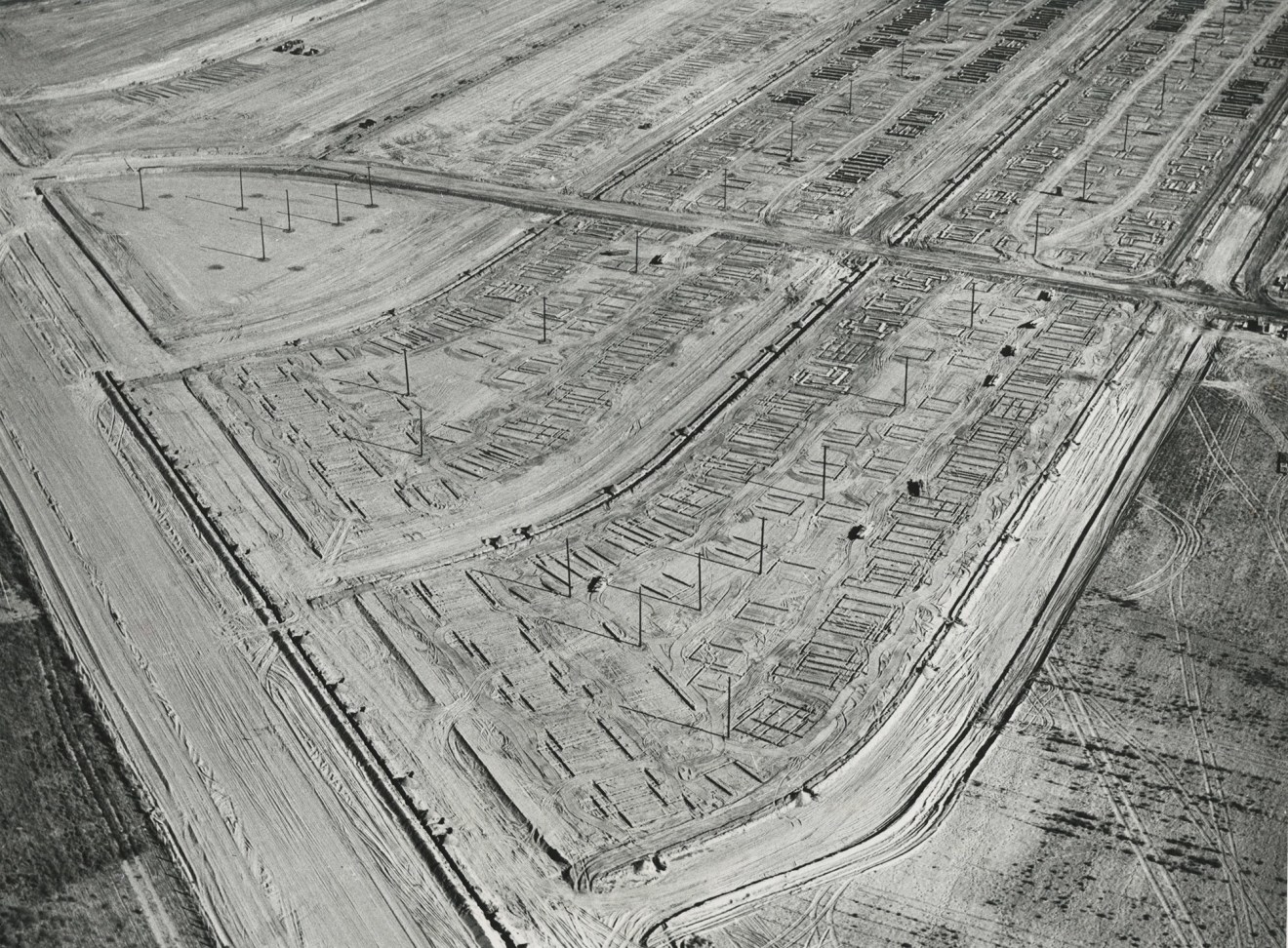 Trenching, Lakewood, CA, 1950