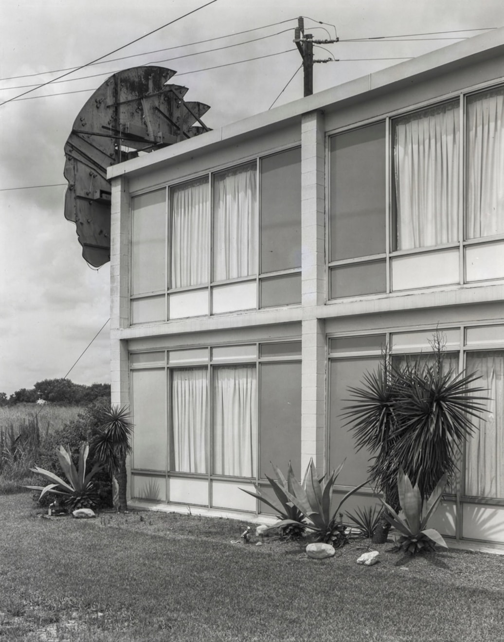 The Chief Motel (detail), TX alt.90, Houston, TX, 1975