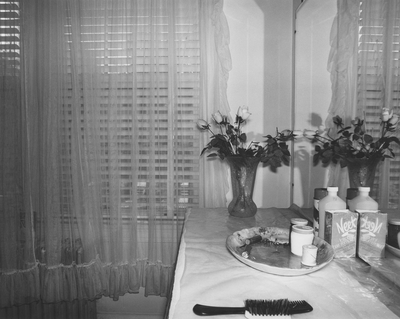 #16 dressing table, Washington DC, 1977-1978