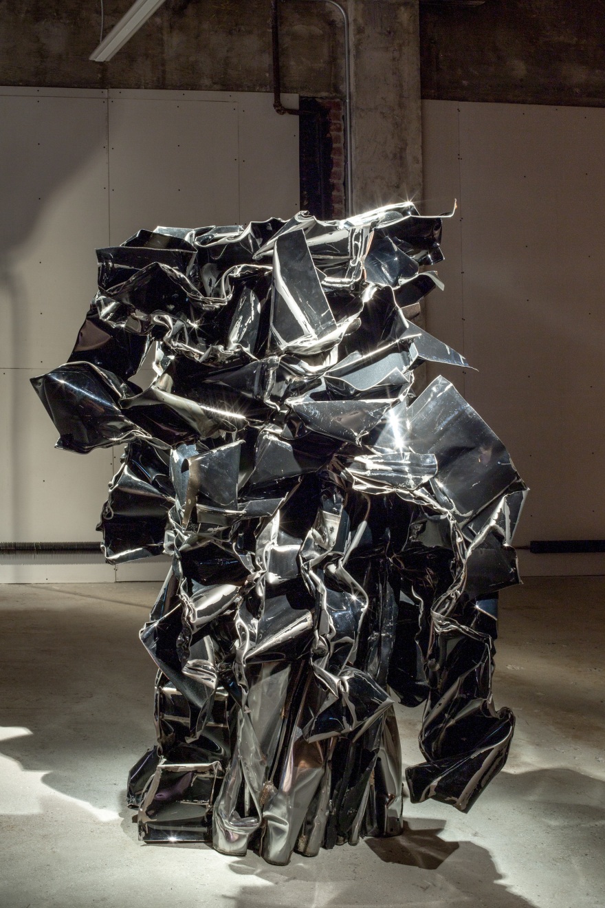 John Chamberlain Murmurous Moto, Maestro